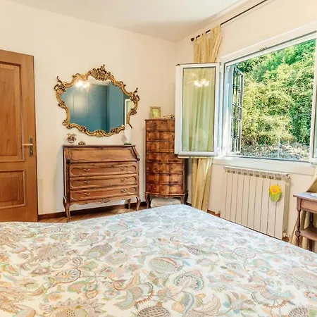 Wooden House-5 Beds Appartement *