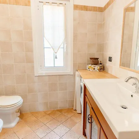 Wooden House-5 Beds Apartamento